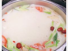 -佰人王串串香火锅(洋珠巷店)