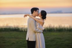 -花里花间摄影工作室