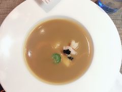 -YUE·6·西式融合餐厅(外滩六号店)