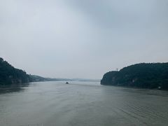 -三游洞