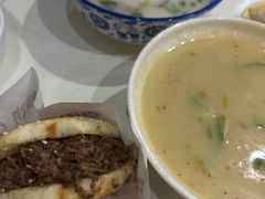 羊杂汤-穆得·老周家牛肉烧饼(普利街店)