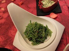 炝拌丝瓜尖-小广寒电影艺术餐厅(小广寒经三路店)