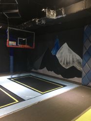 -反弹蹦床公园·亲子乐园·团建·派对(青岛融创茂店)