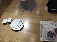 -nana showroom娜娜家服装店
