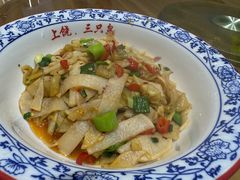 -三只鸟本地特色菜馆(上饶总店)