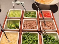 -左庭右院鲜牛肉火锅黑金店(陆家嘴中心店)