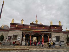 -噶丹松赞林寺