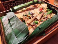 云南包烧菌菇-菌自由丨野生菌火锅特色庭院餐厅(丽江古城店)