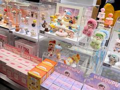 -泡泡玛特POPMART(上海环球港店)