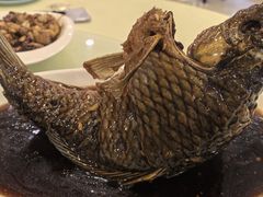 罾蹦鲤鱼-奥华餐厅·老张记(台基厂店)