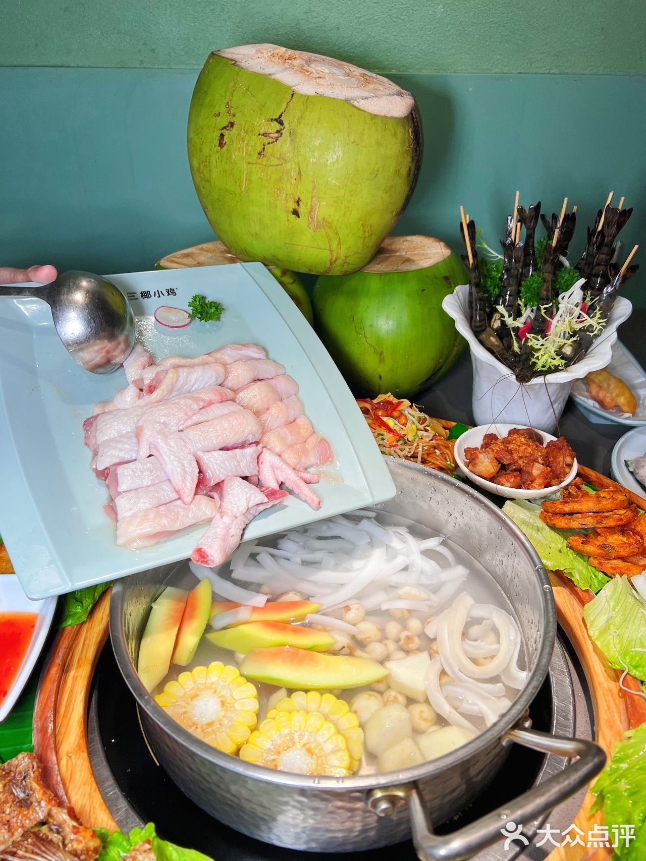 必点的大转盘超值，一次性吃到十几种海南特色美食