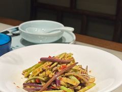 -佬麻雀·新湘菜(东方宝泰店)