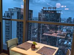 -云厨·高空西餐厅(成都瑯珀·凯悦臻选酒店)