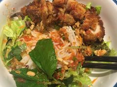 -美奈小馆·越南料理(中航城君尚购物中心店)