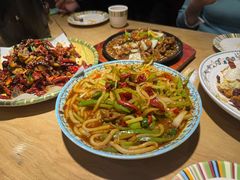 -巴依兄弟西域美食(机场店)