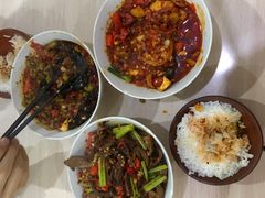 -老游独一佳湘菜馆(高新四路店)
