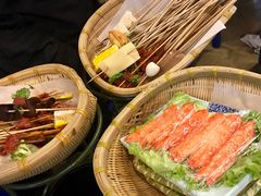 -马路边边串串香形象店(磐石路店)