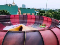 -欢乐水魔方水世界