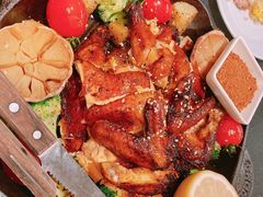 来龙里秘制考鸡-来龙里 精致 东南亚餐室(万象城店)