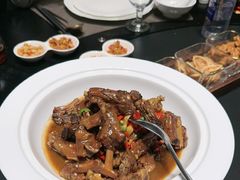 -忆江南·临江鱼馆