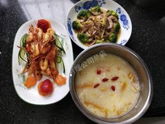 -臻爱住家月嫂育儿嫂(万达店)