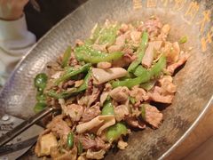 -费大厨辣椒炒肉(吉联MALL店)