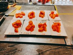 -he’s何师烧烤(世豪广场店)