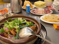 -胡须佬鸡煲四季火锅店(石厦西村直营店)