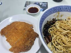 炸猪排-沪西老弄堂面馆(定西路店)