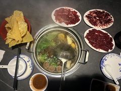 -贵宾牛·潮汕牛肉火锅(珠池总店)
