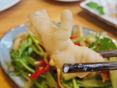越式酸辣鸡爪-越美小馆·越南料理(曲江店)