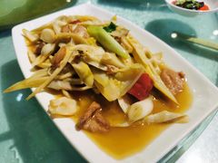 -华冠悠岚·庭院餐厅(青城后山店)