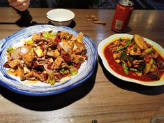 -六福烧烤酒馆(秦隆步行街店)