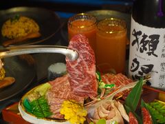 -铭牛烧肉·和牛海鲜自助(高新月牙湖店)