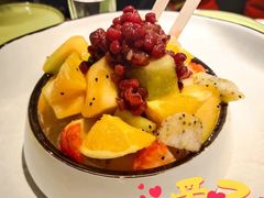 缤纷水果沙拉-通海俄式烧烤·俄罗斯大串(嵩山路店)