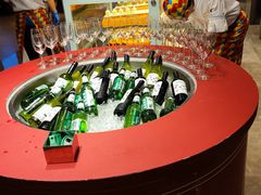 -武汉世茂希尔顿酒店·汇·全日餐厅