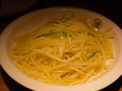 炒青椒土豆丝-江渔儿酸菜鱼(东二环泰禾店)