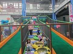 -蒙特利亲子乐园