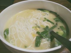 状元过桥米线-茶花妹子云南餐厅(传媒大学店)