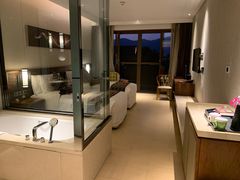 -西双版纳融创皇冠假日度假酒店