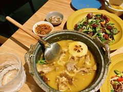 -半山腰·云南菜(侨福芳草地店)