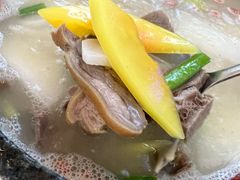 -墨脱石锅椰子鸡•海鲜糟粕醋(榆亚路店)
