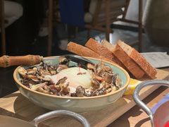 滇南杂菌配酸面包-山野板扎·云贵川Bistro(上海首店)