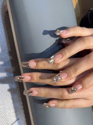 -UGIRL有个美甲