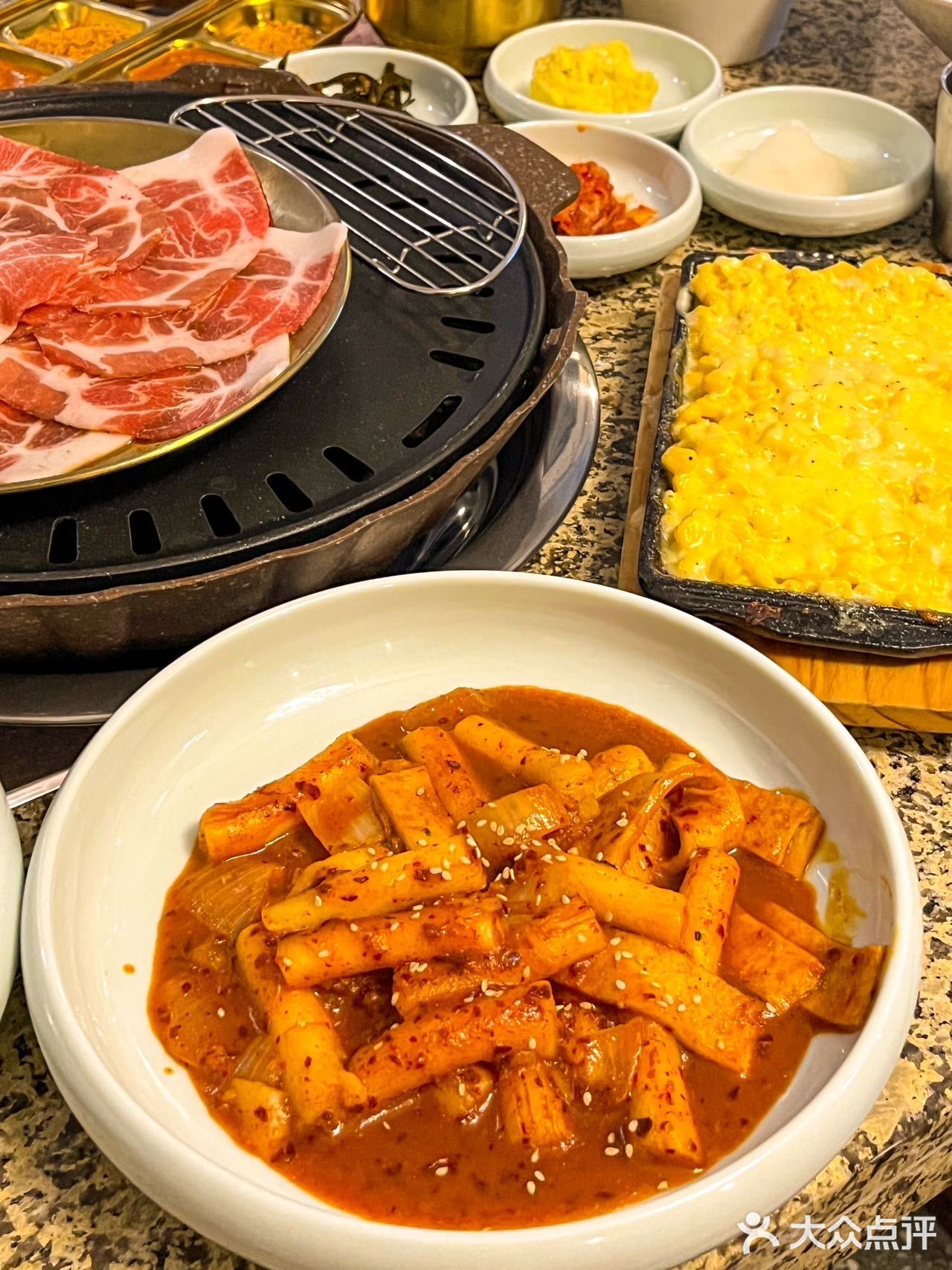 老板娘是韩国人感受地地道道的韩国风味!