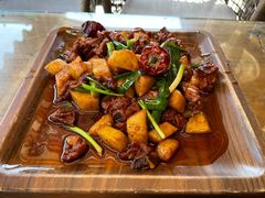 吃饵块的鸡-隔壁老王·家常云南菜(花巷店)