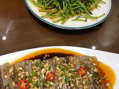 -房县土本味土鸡汤特色餐厅(沌口店)