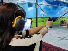-都市枪神实弹射击俱乐部
