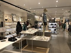-hotwind热风(丽影广场店)