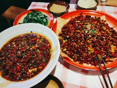 辣子鸡-思博半步颠小酒馆(梦时代店)